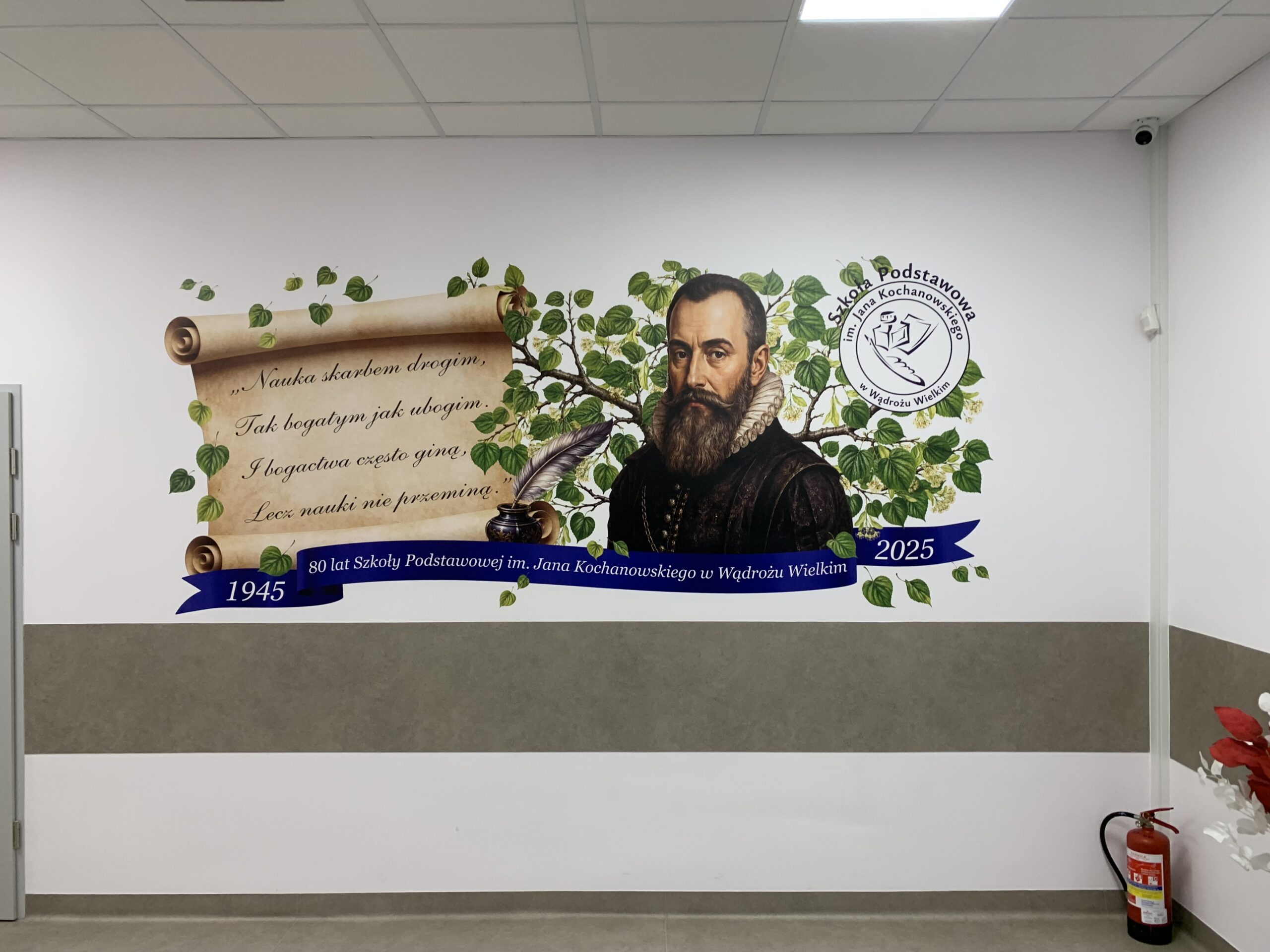 Mural Jana Kochanowskiego wykonany drukiem ściennym UV z okazji 80-lecia szkoły w Wądrożu Wielkim